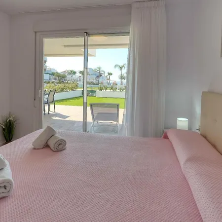 Bright And Garden Calaceite Apartment *