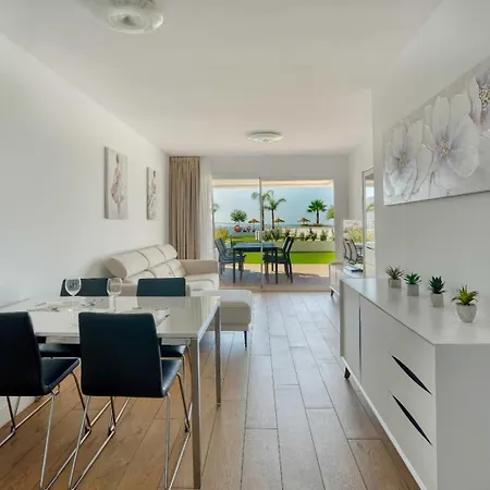 Bright And Garden Calaceite Apartment